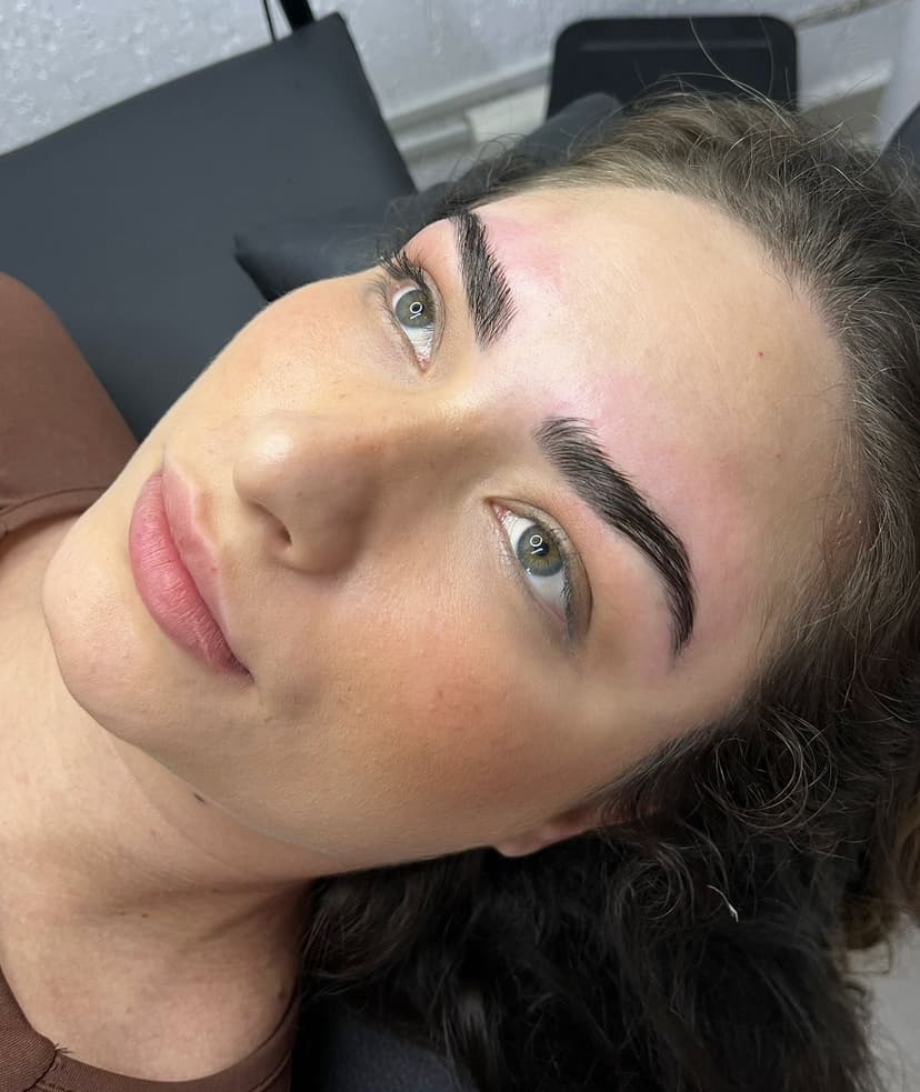 Design de Sobrancelhas